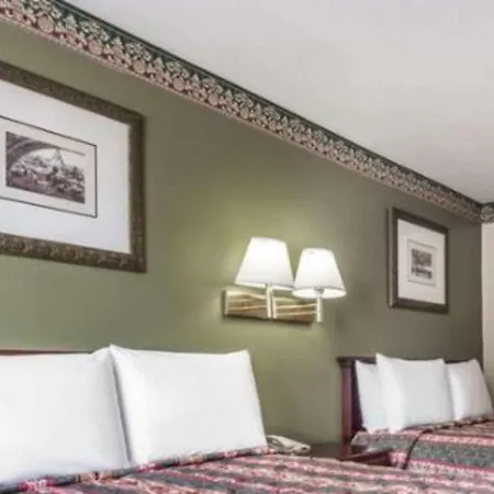 Econo Lodge Waco North I-35